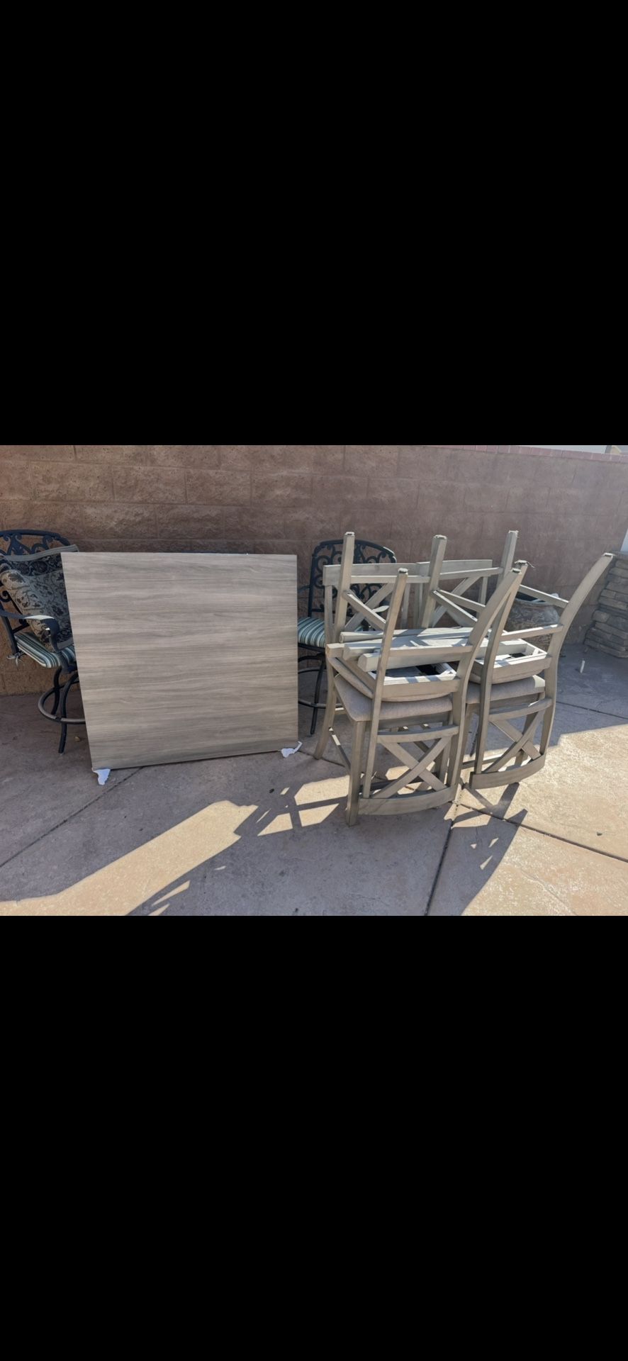 Kitchen table and chair set