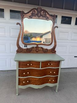 Vintage sage green dresser/vanity with mirror