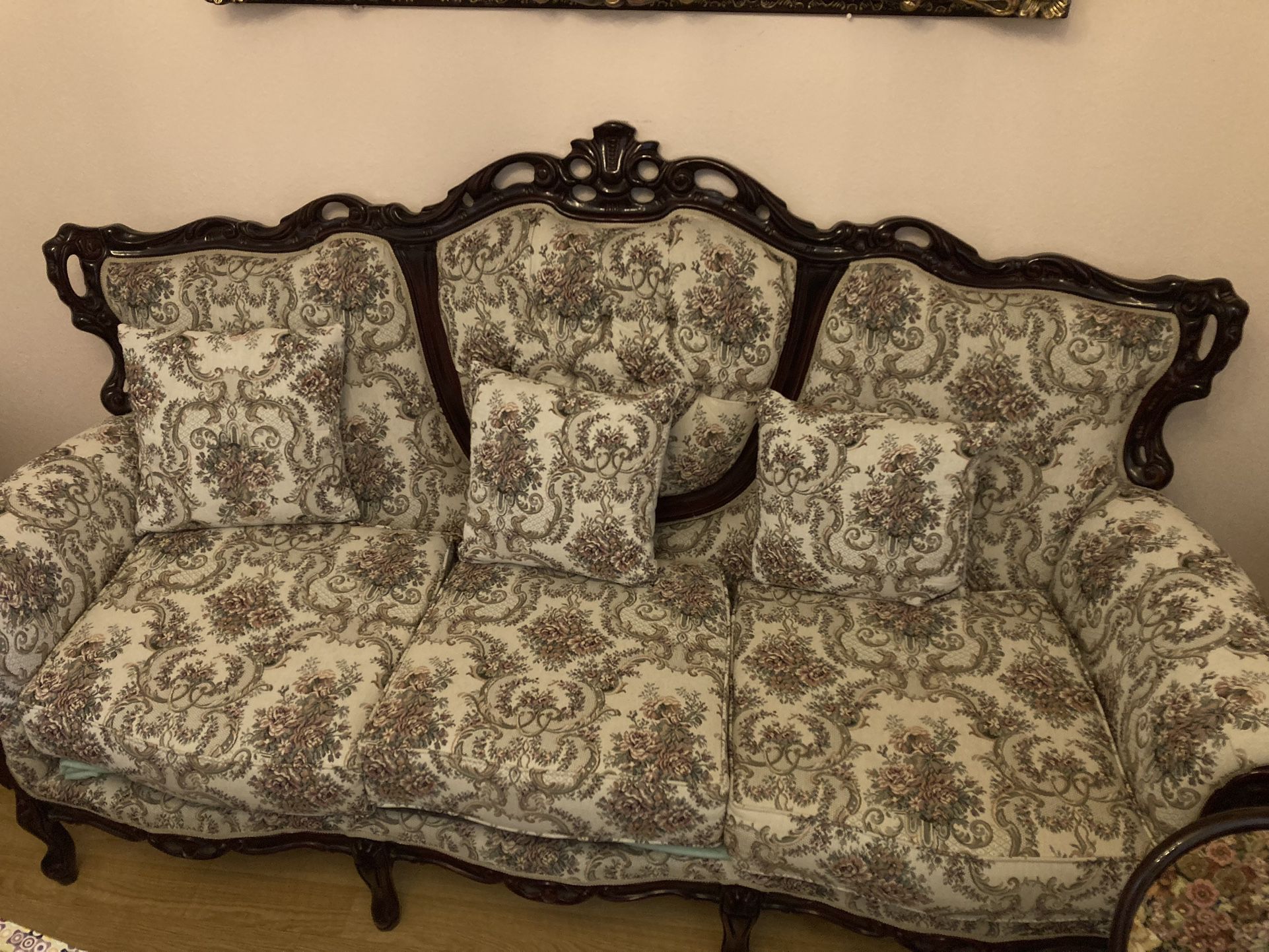 sofa with armchairs 