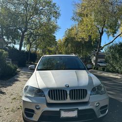 2013 BMW X5 xDrive35i **LOW MILES 57K**