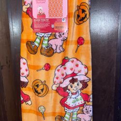 Strawberry Shortcake Halloween Blanket
