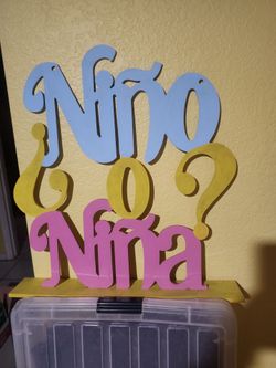 Gender reveal decoration