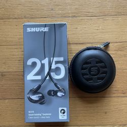 BRAND NEW Shure SE215 Earbuds