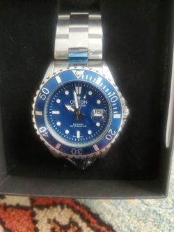 Brand New Croton Mens Analog Watch , Never Worn Still In Box , Lists For $300 , Asking $125, Meet Up And Pick Up In Elgin, Il