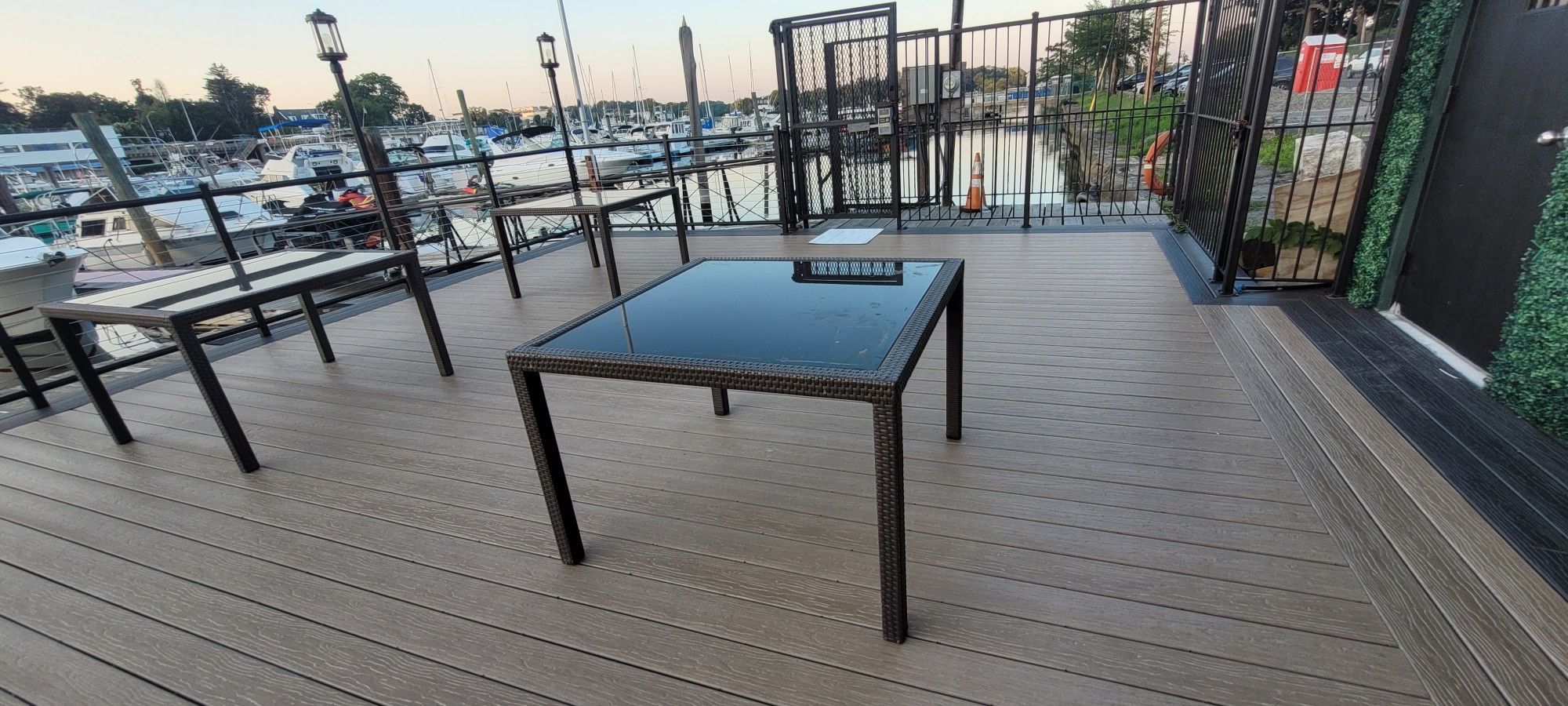 Outdoor Tables With Glass Tops