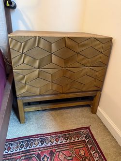 2-Drawer Dresser with Geometric Pattern