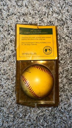 Commemorative baseball 1993 edition