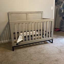 4-1 baby crib 