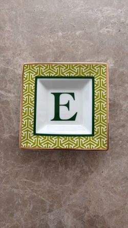 C WONDER DECORATIVE PLATE DISH