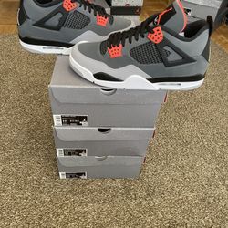 Air Jordan 4 Retro Infrared Sizes 11.5, 12, & 13 