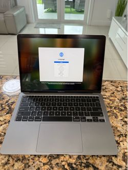 MacBook Air i3 1.1 GHZ 13 model 2020