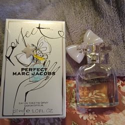 Marc Jacobs Perfect Perfume