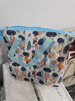 Insulated Lunch Tote Bag with Figure Print