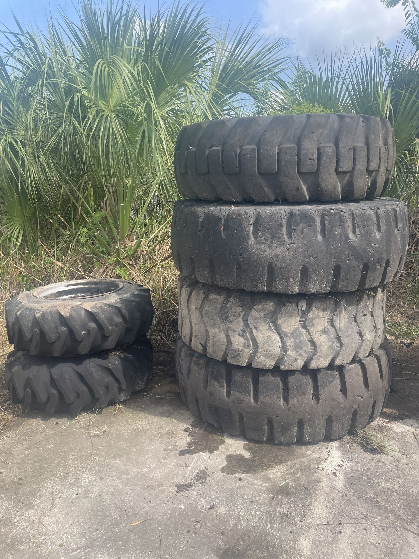 CrossFit workout tires