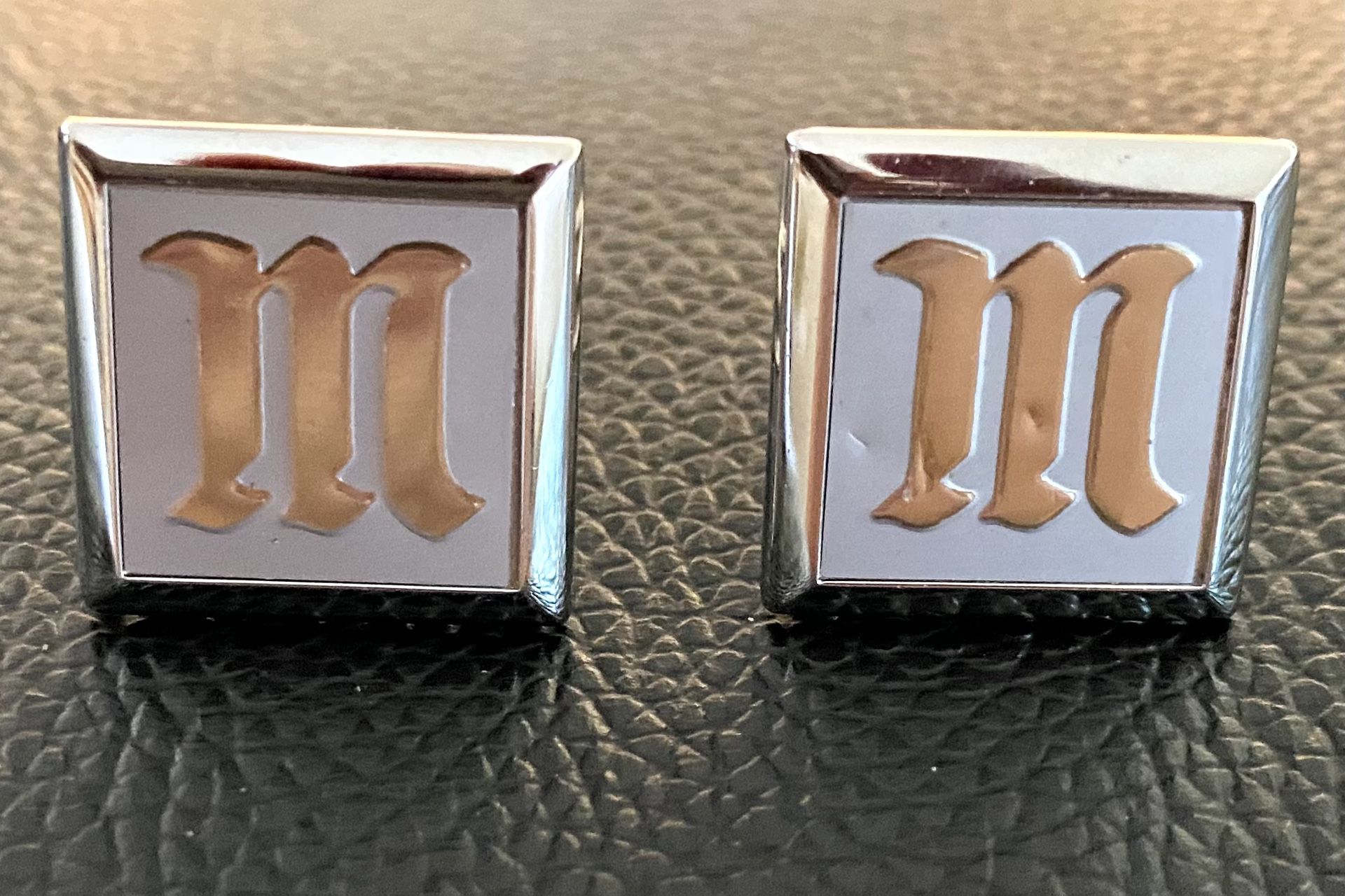 M Monogram Initial Letter Engraved Vintage SWANK Cuff Links F9 Gold/Silver Tone