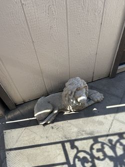 Garden Decor Lion
