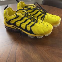 Nike Vapormax Plus “Bumble Bee” Size 11.5