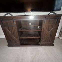 TV STAND 