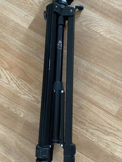 Focal Tripod