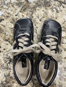 Curfew Shoe Size 7.5