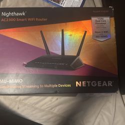 Nighthawk AC2300 Smart WIFI Router