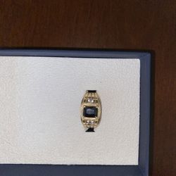 14k Gold Ring With Black Stone 