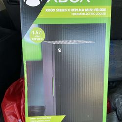 Xbox Mini Fridge 
