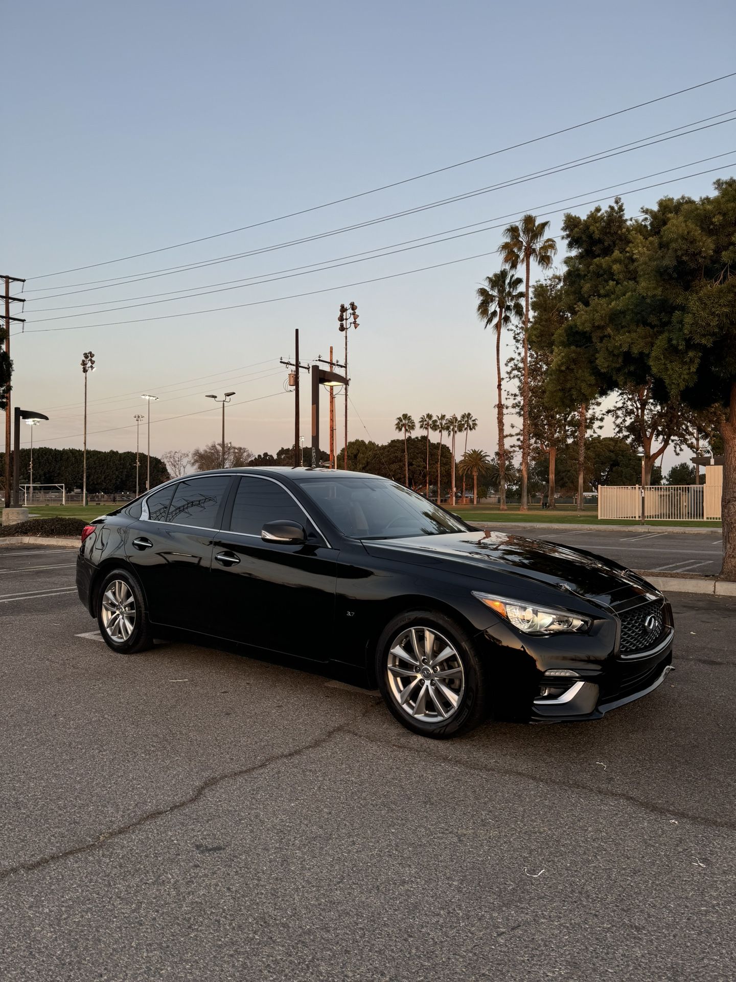 2015 Infiniti Q50