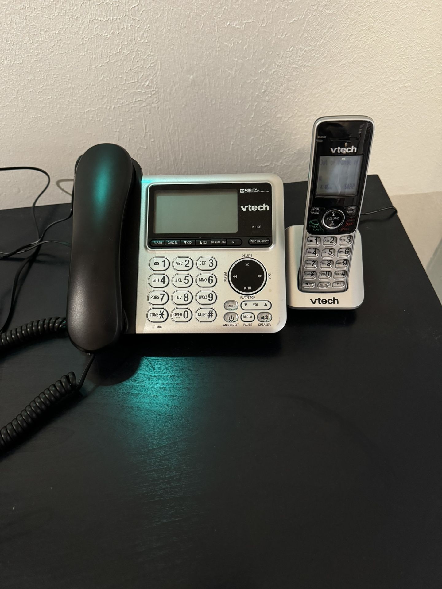 Landline Phone & Cordless Phone Set