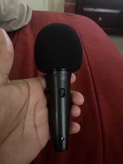 Shure PGA58 Dynamic Microphone