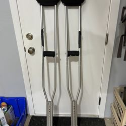 Crutches 5’10” - 6’6”
