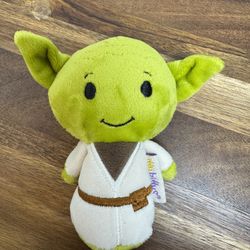 Hallmark Itty-Bitty Yoda 5 Inch Plush