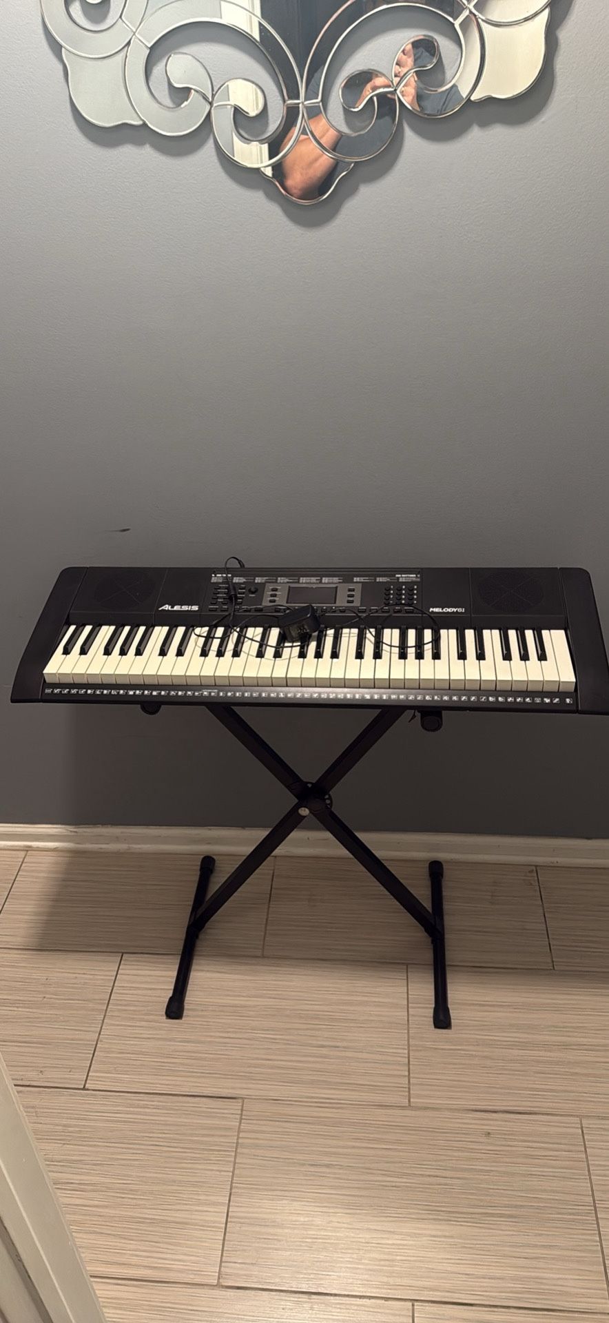 Alesis Melody 61 portable keyboard electric piano
