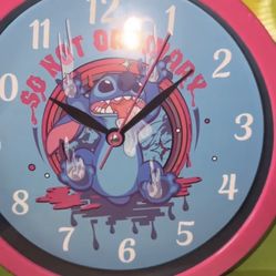 Stitch Clock 