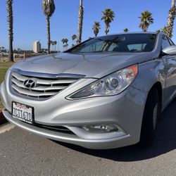2013 Hyundai Sonata Very Low Miles