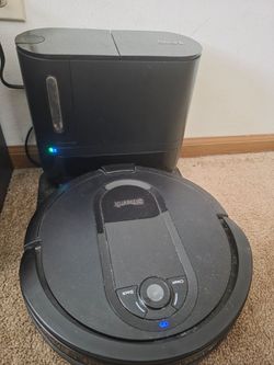 Shark Robot Vacuum with Self-Empty Base