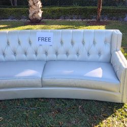 Free Set Of Sofas
