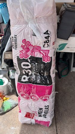 Fiberglass for insulation 4 pieces R30