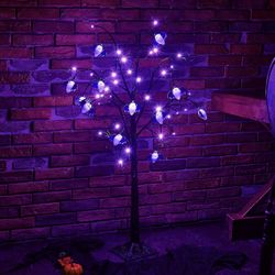 Twinkle Star Halloween Tree, 6FT Halloween Decoration Black Spooky Tree Glittered with 48 LED Purple Lights and 12 Bats