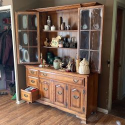 Old Display Cabinet 