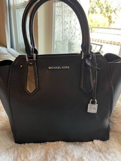 Michael Kors Leather Handbag
