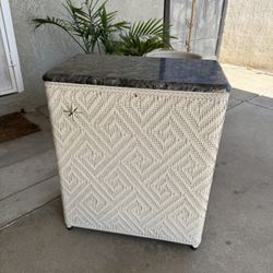 Antique Wicker Hamper 