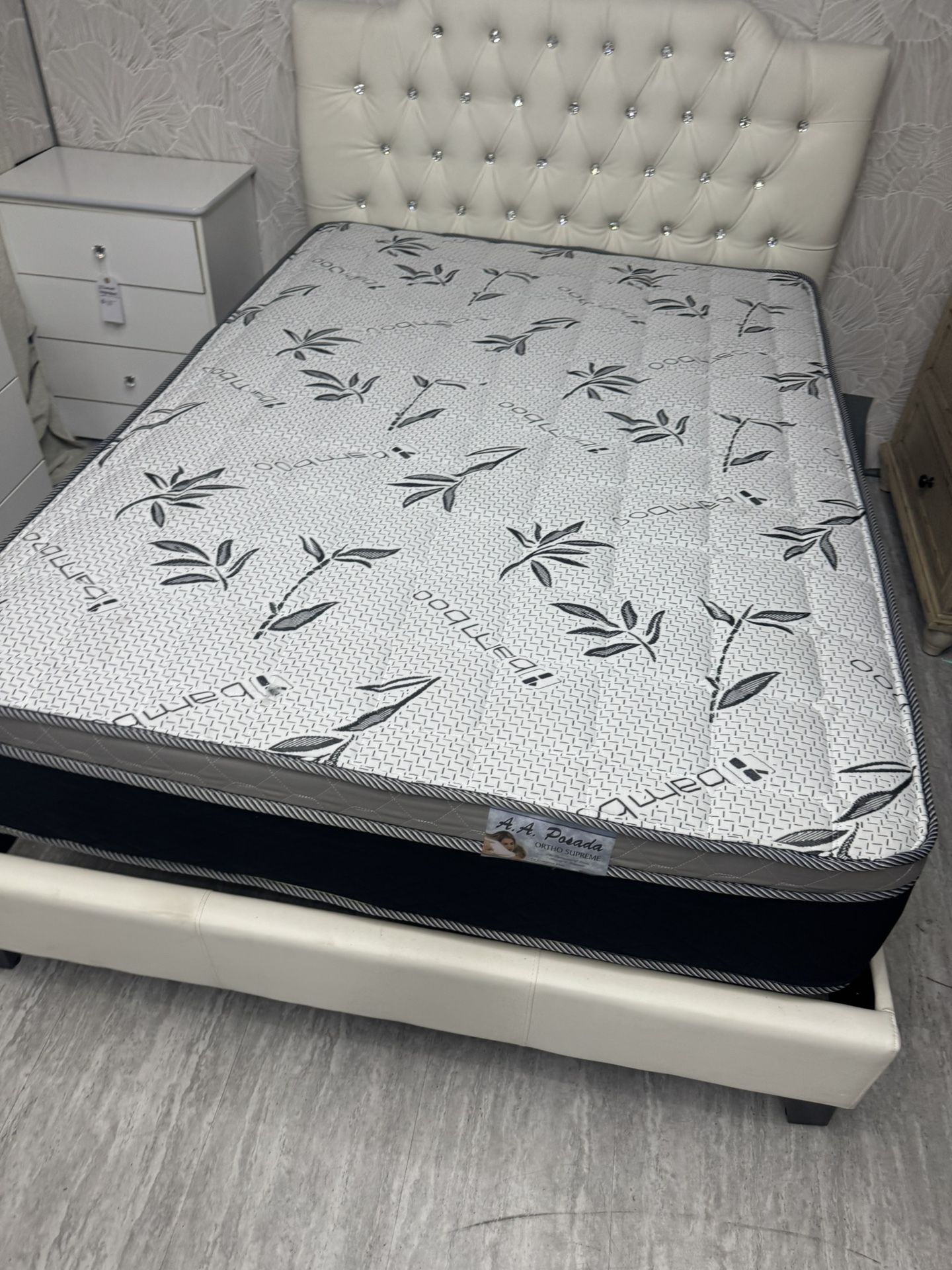 Bamboo Pillowtop Mattress And Box Spring Queen Size