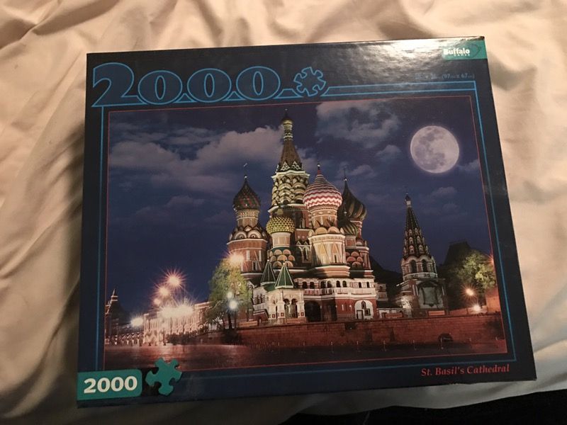 Buffalo games 2000 piece puzzle all pieces present.