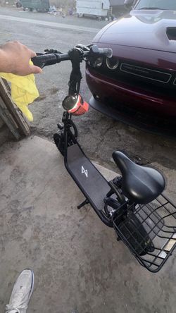 Phantom gogo commuter scooter