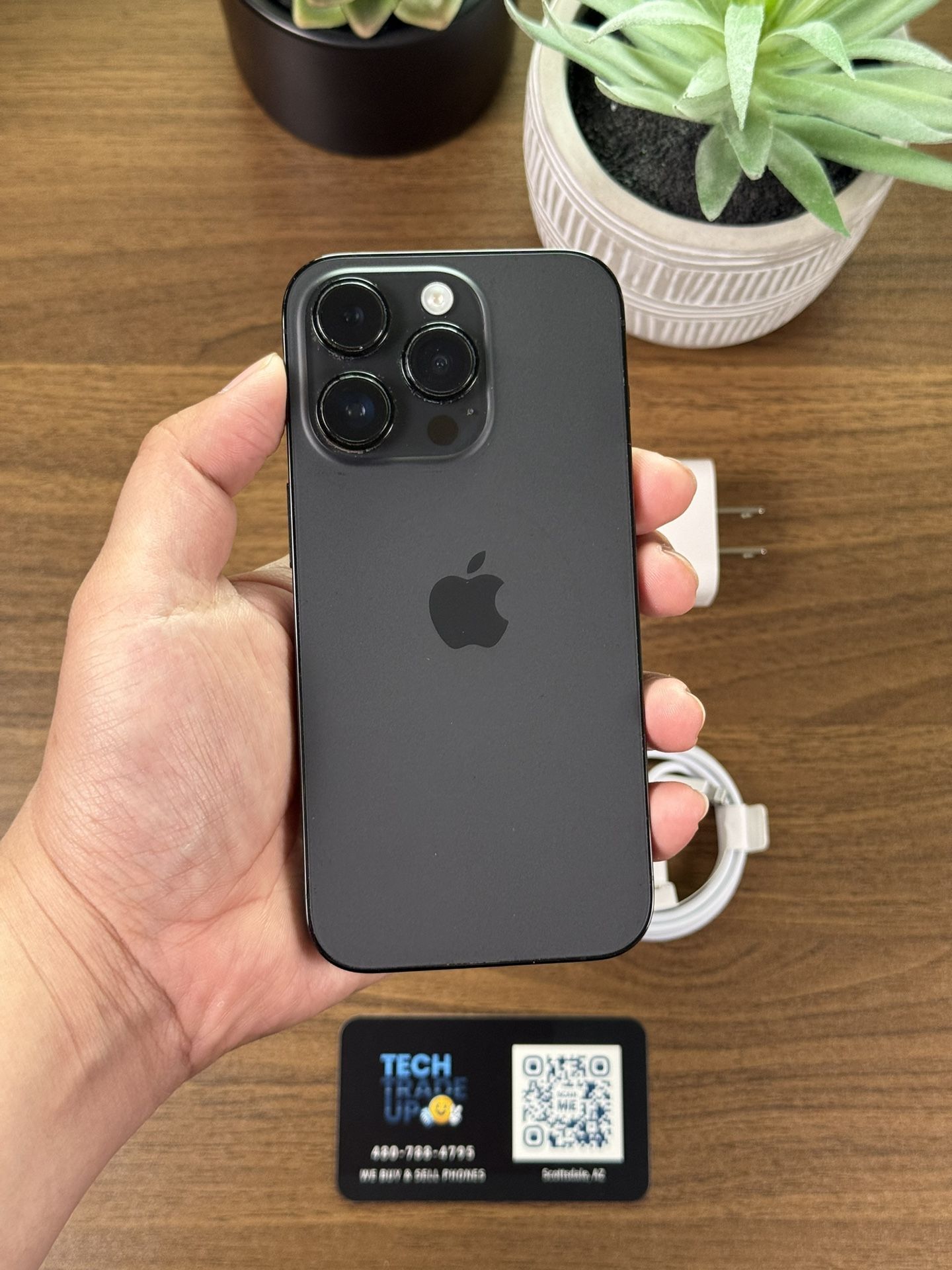 iPhone 14 Pro 128Gb Black 🖤 Unlocked *Free Delivery At Full Price*