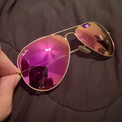 Ray Ban Cyclamen Aviator