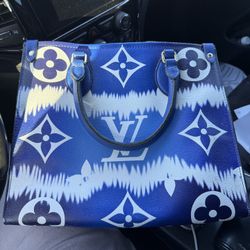 Louie Vuitton Purse