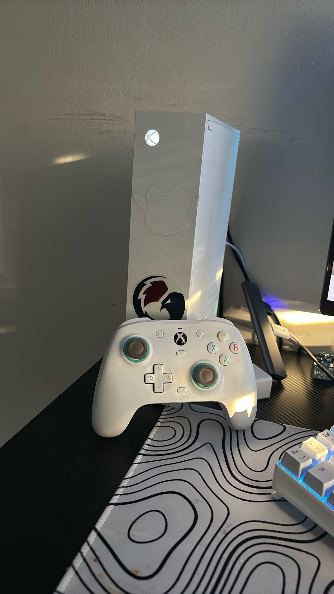 Xbox Series S With Gamesir Controller