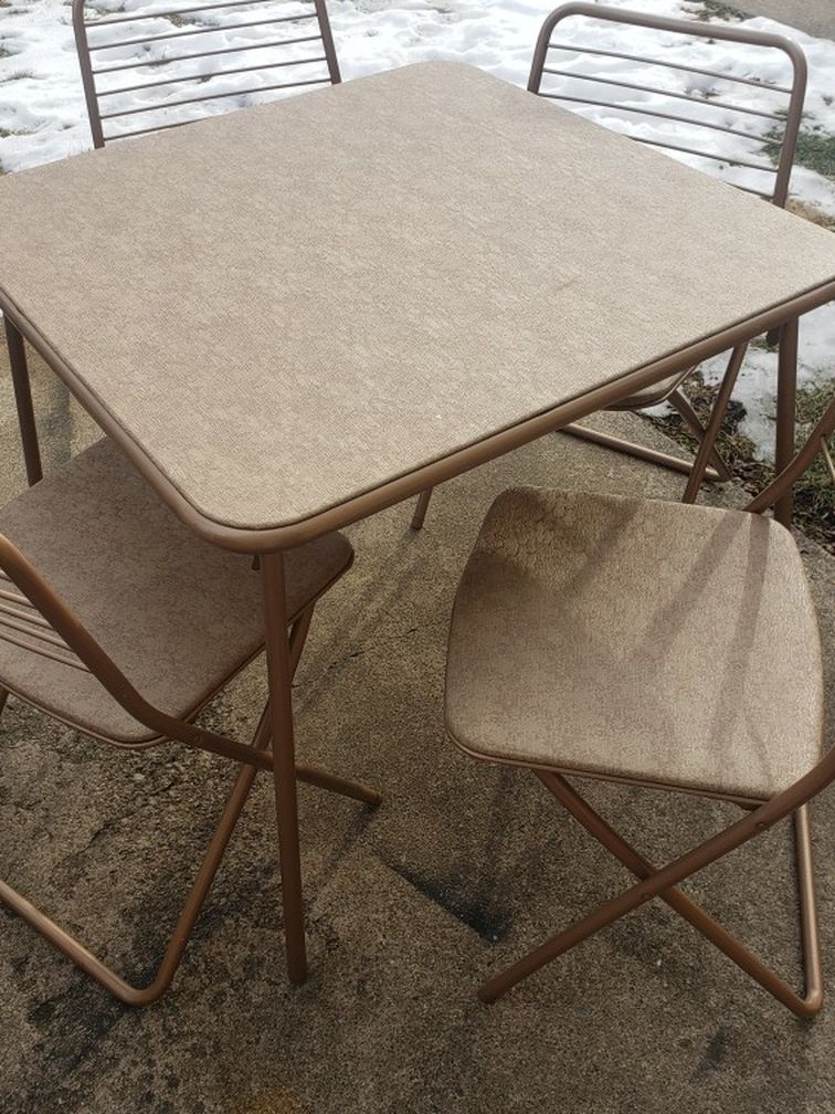 Retro Vintage Folding Table Set